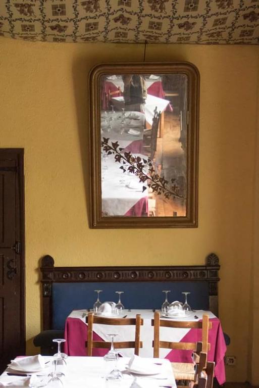 Casa Rural Restaurante Casino Munilla Eksteriør bilde